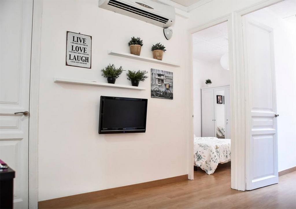 Bcn4Days 24/7 Apartments L'Hospitalet de Llobregat Esterno foto